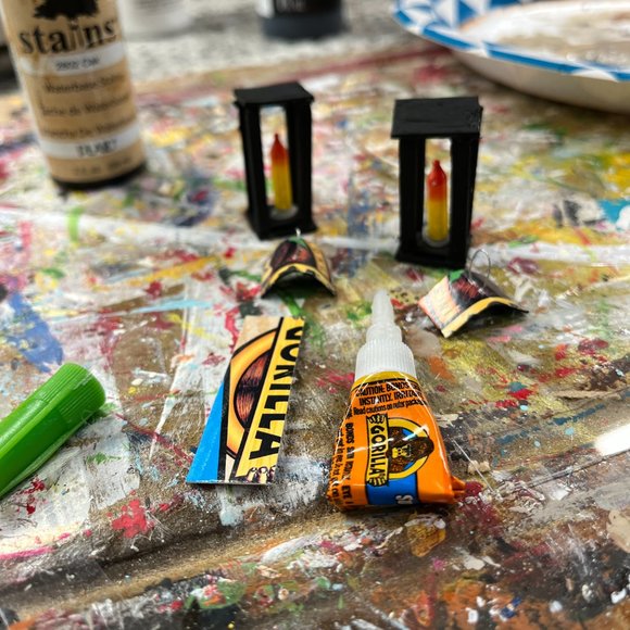 DOLL HOUSE RENO DONE! - Picture 13 of 17